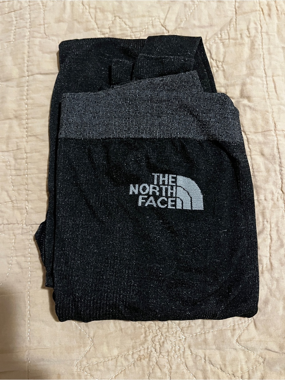 The North Face summit series base layer hiking camping leggings women’s M